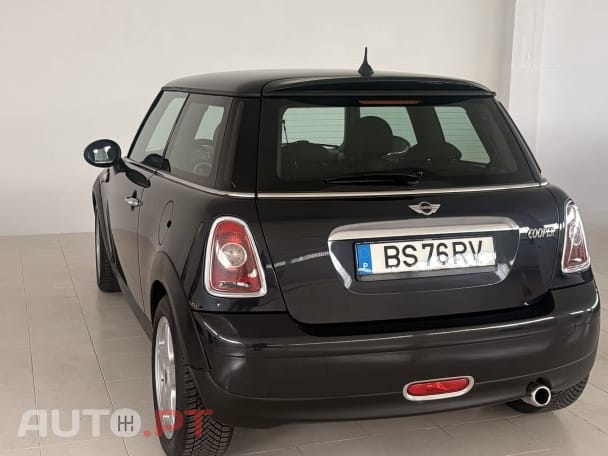 MINI Cooper One