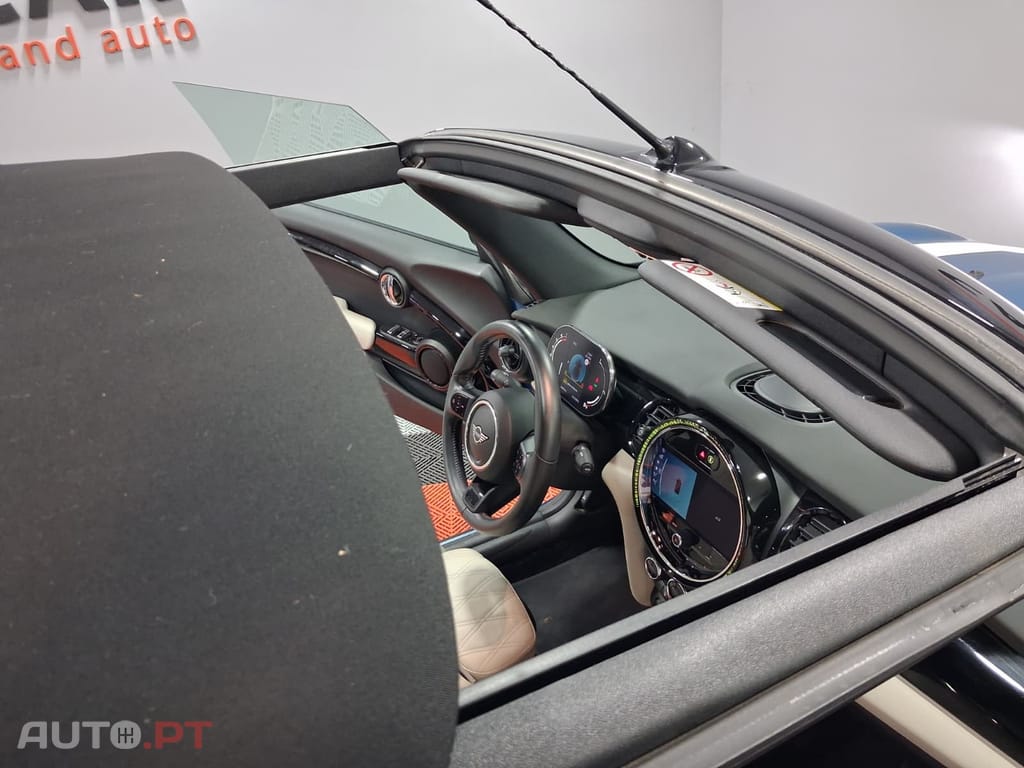 MINI Cabrio Cooper Premium Plus Sidewalk Special Edition Auto