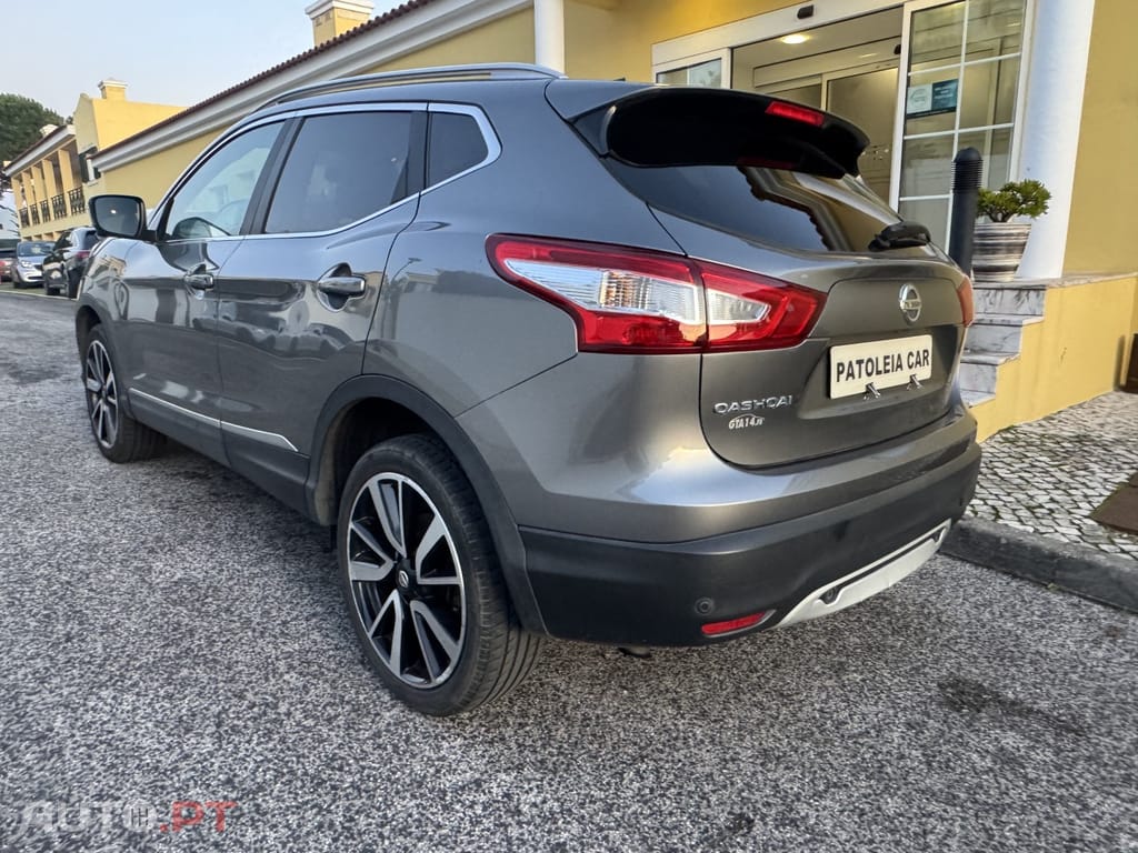 Nissan Qashqai 1.2 DIG-T Tekna Pele