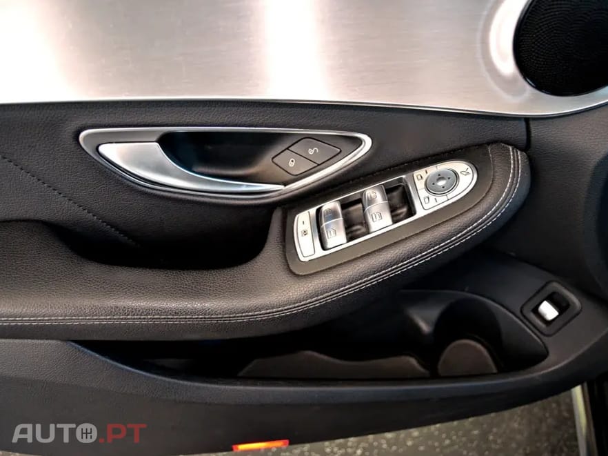 Mercedes-Benz C 300 BlueTEC Hybrid AMG Line
