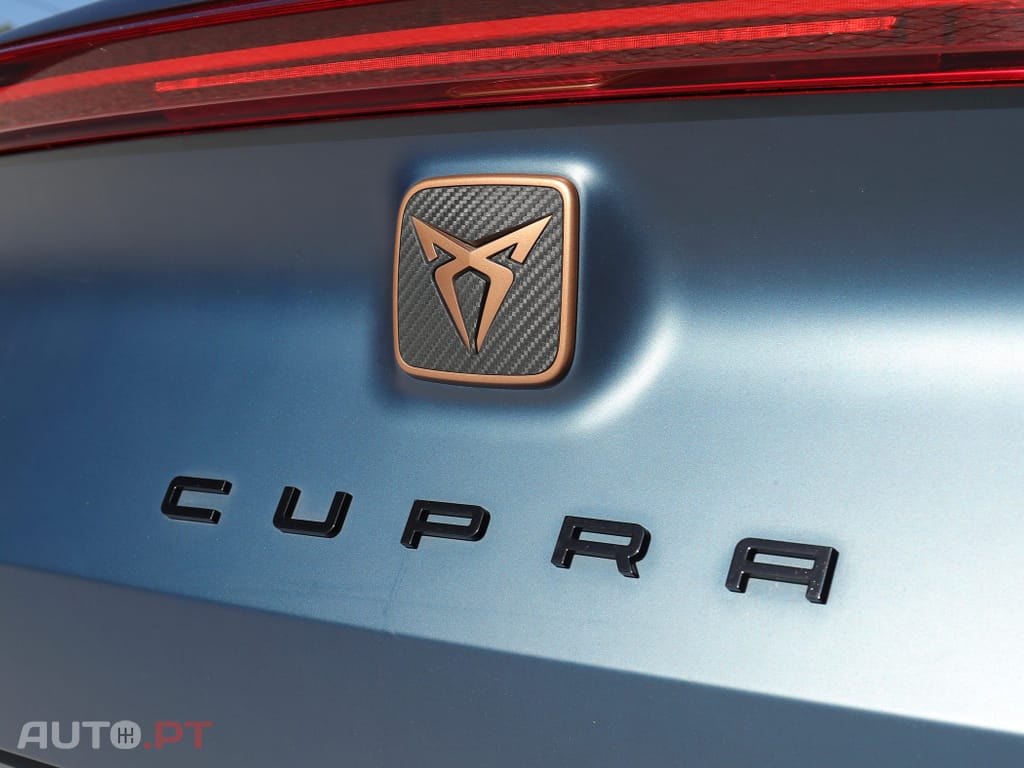 Cupra Formentor 1.4 e-Hybrid Cupra DSG VZ