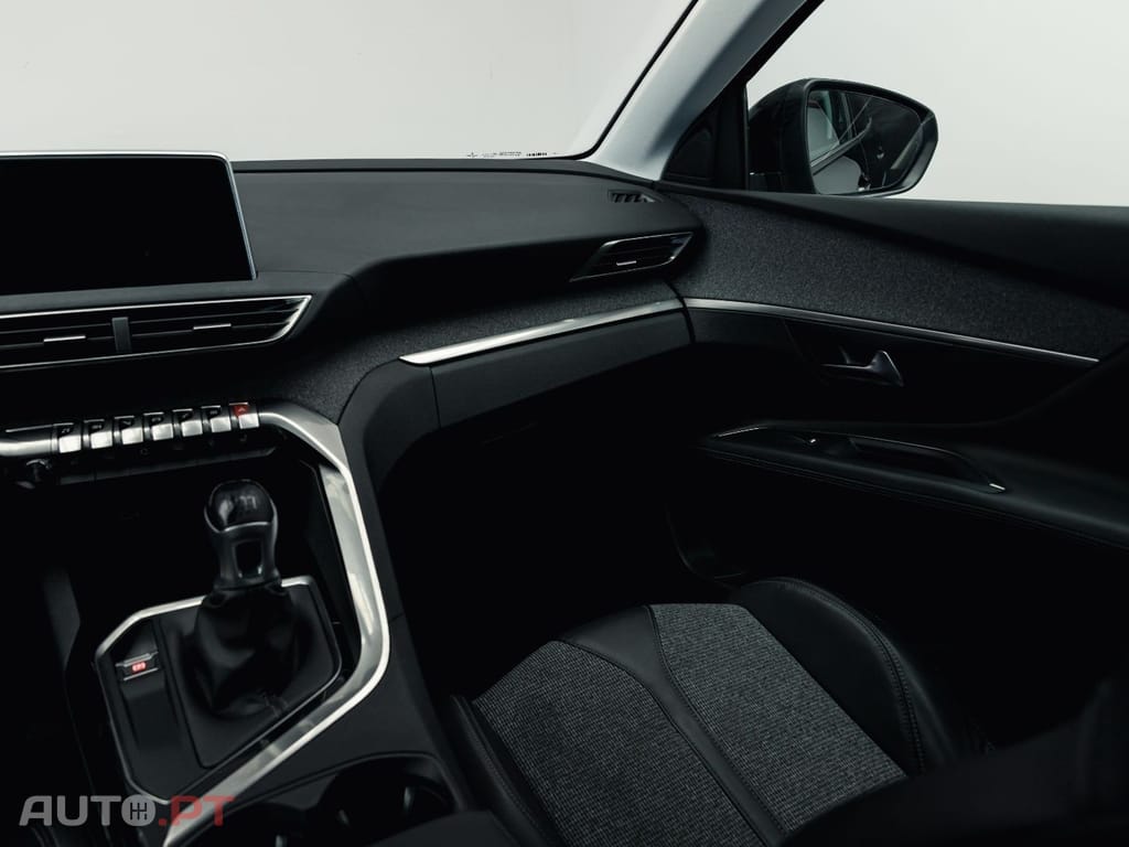 Peugeot 3008 1.2 PureTech Allure