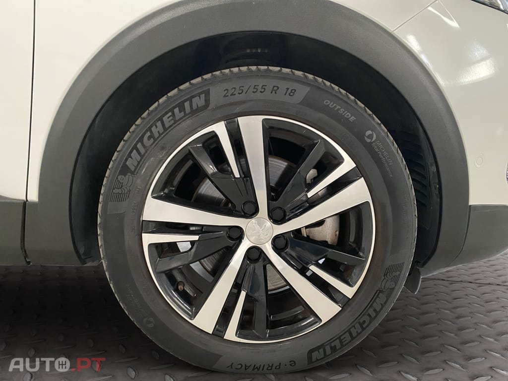 Peugeot 3008 1.6 Plug-in Hybrid GT e-DCS7