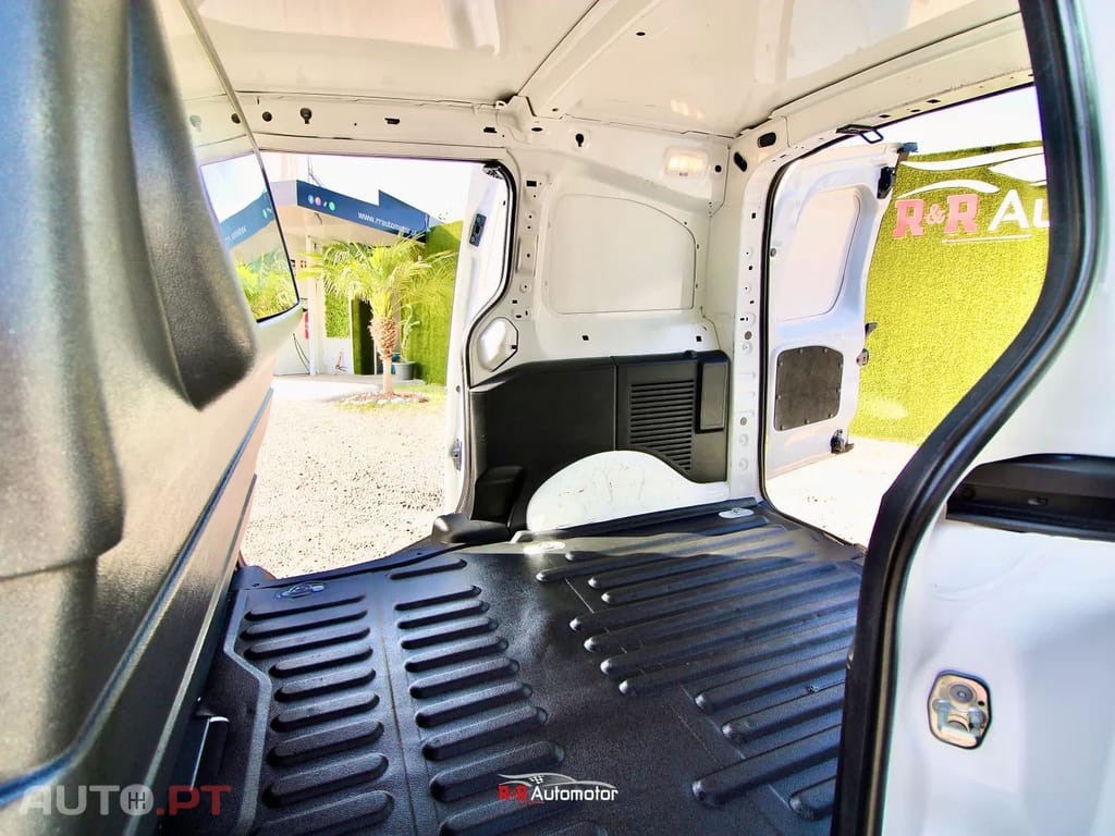 Citroen Berlingo  1.6 HDi Grip Control 3 Lugares