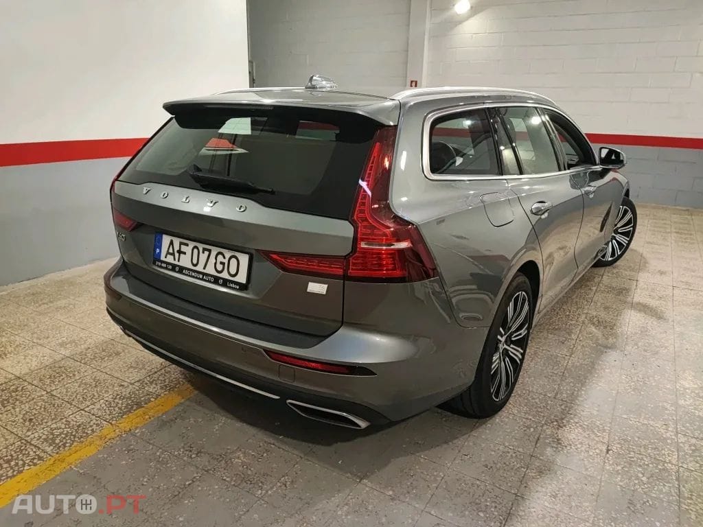 Volvo V60 2.0 T6 AWD TE Inscription Expression