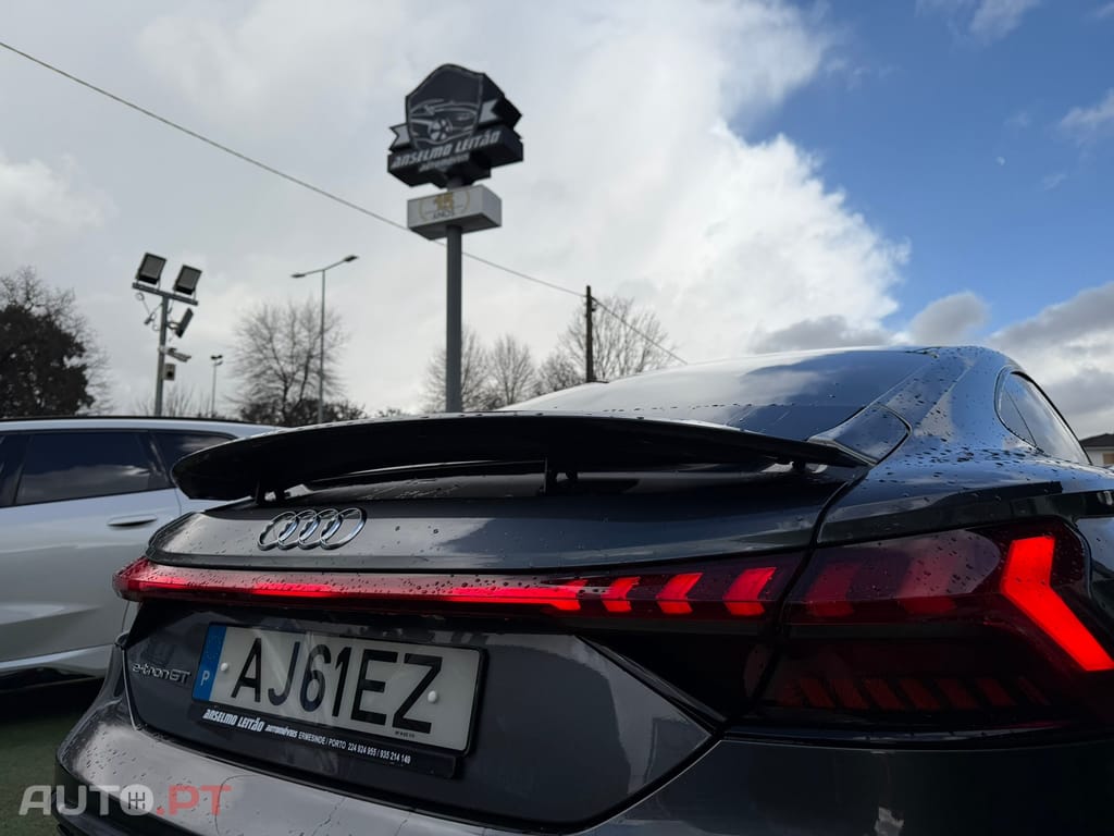 Audi E-Tron GT quattro