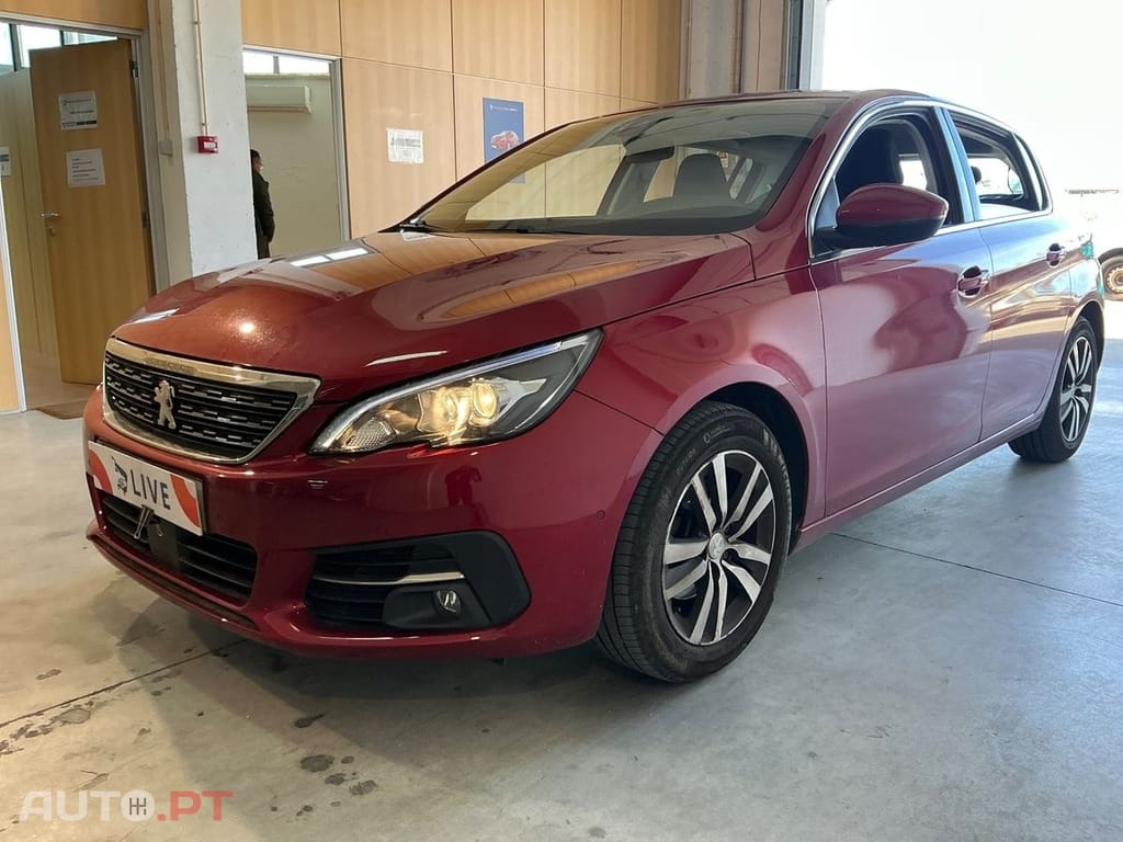 Peugeot 308 1.5 BlueHDi Allure EAT8