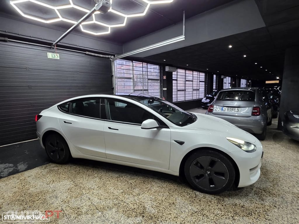 Tesla Model 3 Long Range AWD Dual Motor