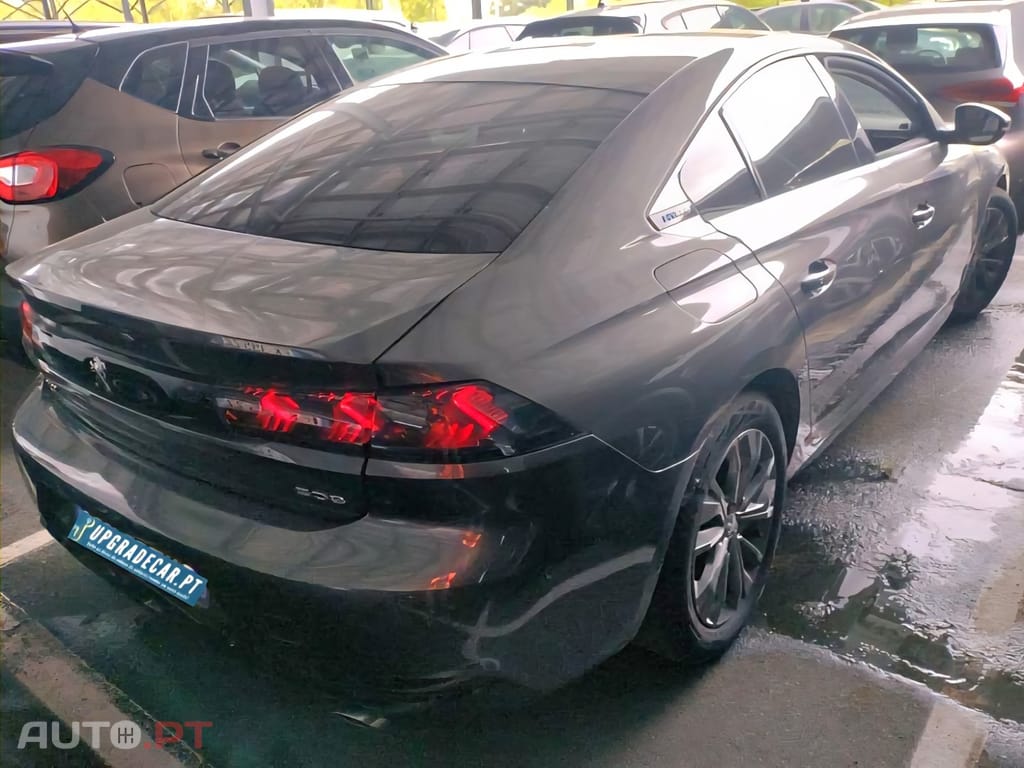 Peugeot 508 1.6 Hybrid Allure e-EAT8