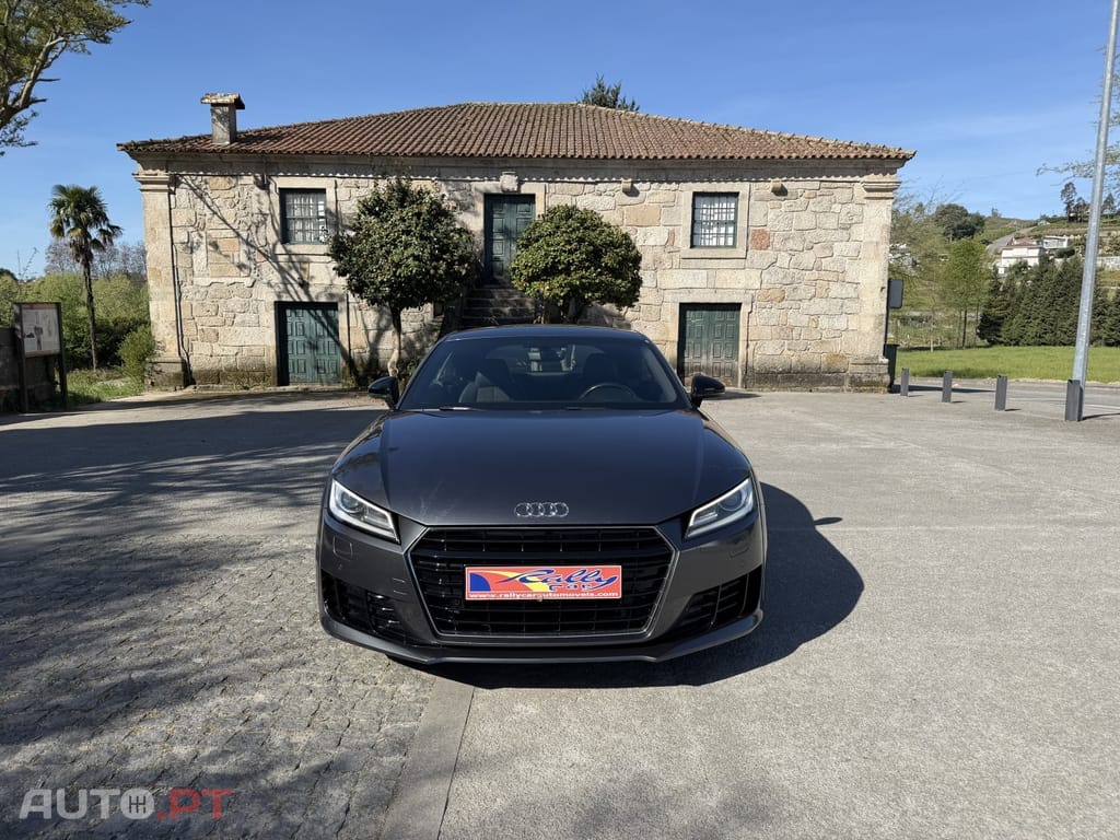Audi TT 2.0 TDI S-line
