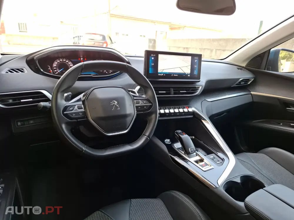 Peugeot 3008 1.5 BlueHDi Allure EAT8