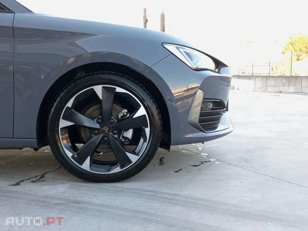 Cupra Leon ST 1.5 eTSI MID DSG