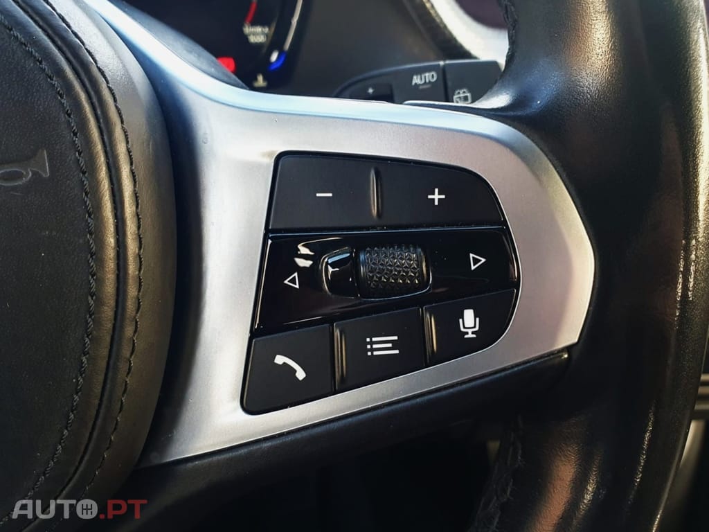 BMW 116 d Pack Desportivo M