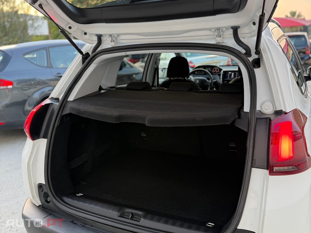 Peugeot 2008 1.2 PureTech Active
