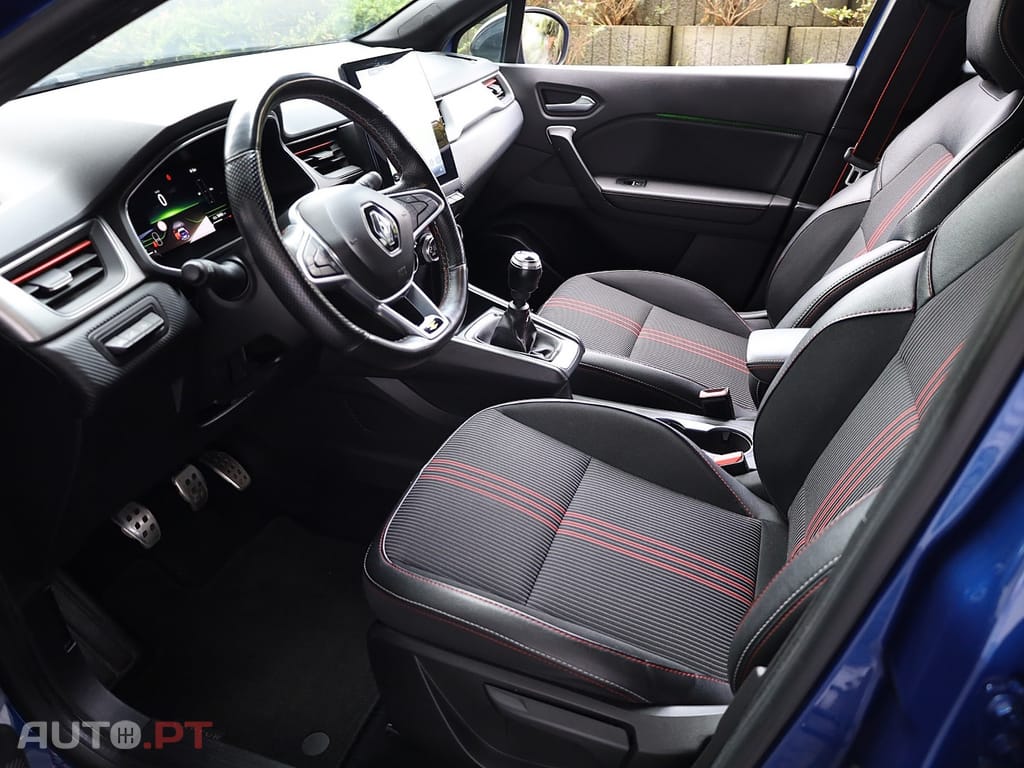 Renault Captur 1.0 TCe RS Line