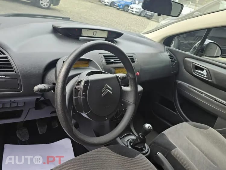 Citroen C4 1.4 16V SX