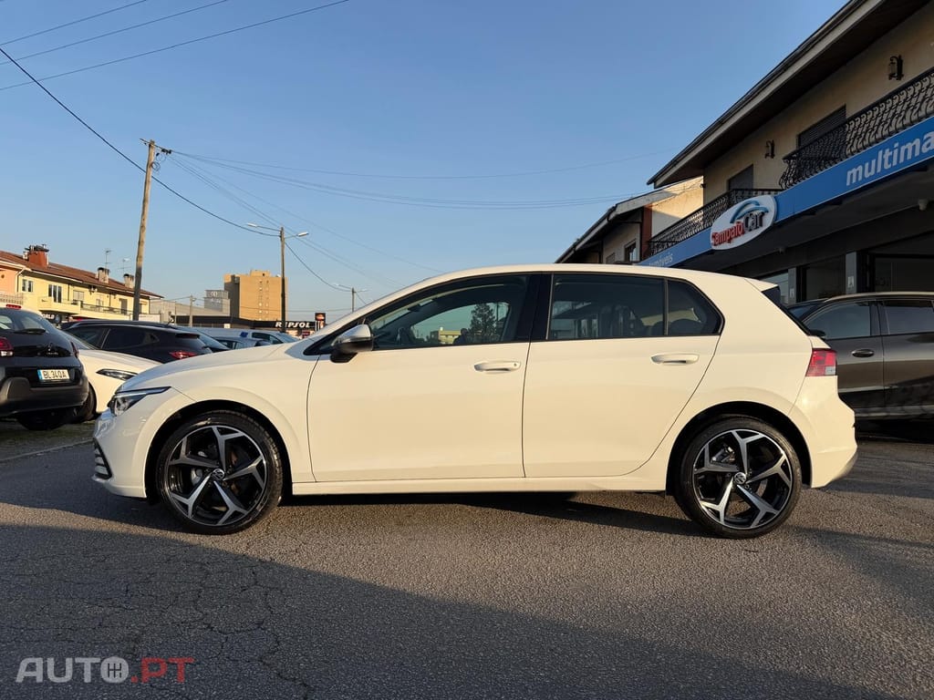 Volkswagen Golf 2.0 TDI Conceptline