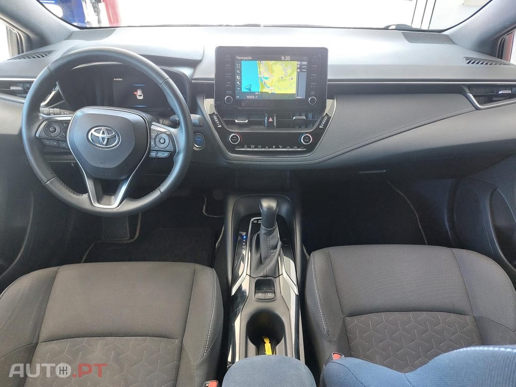 Toyota Corolla Touring Sports 1.8 Hybrid Comfort+P.Sport