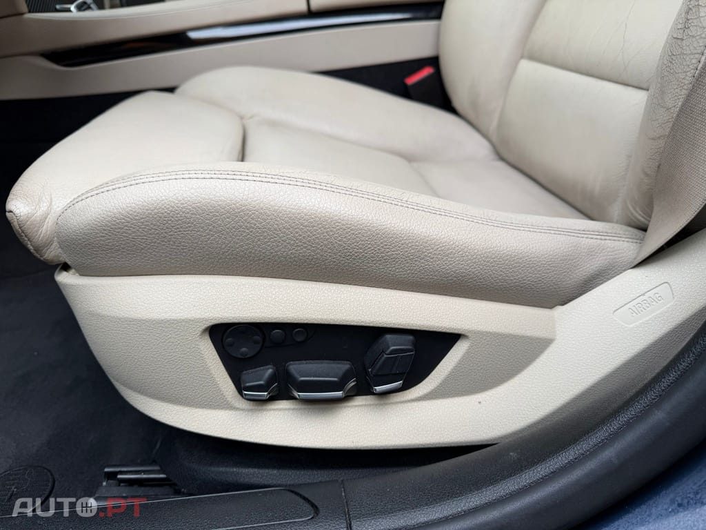BMW 740 D — fotografia 14