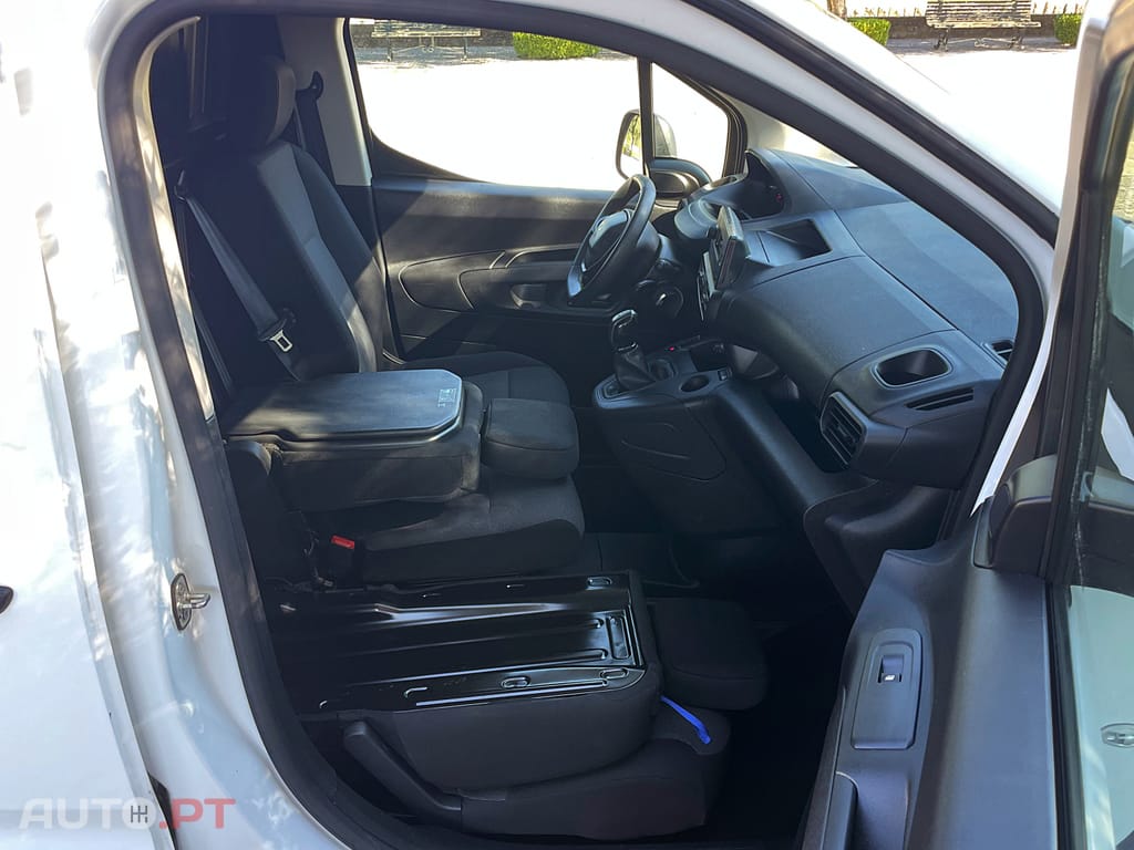 Peugeot Partner 1.5 HDI IVA Dedutível