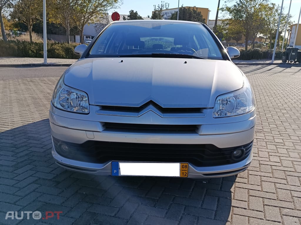 Citroen C4 1.6 HDi 110 cv VTR Pack