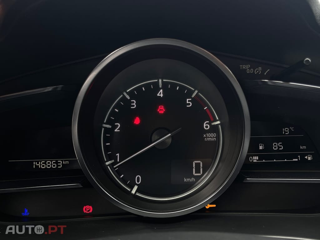 Mazda 3 1.5 Sky-D Excellence Navi