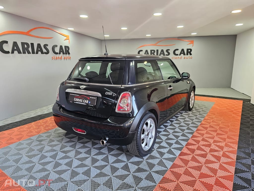 MINI Cooper D