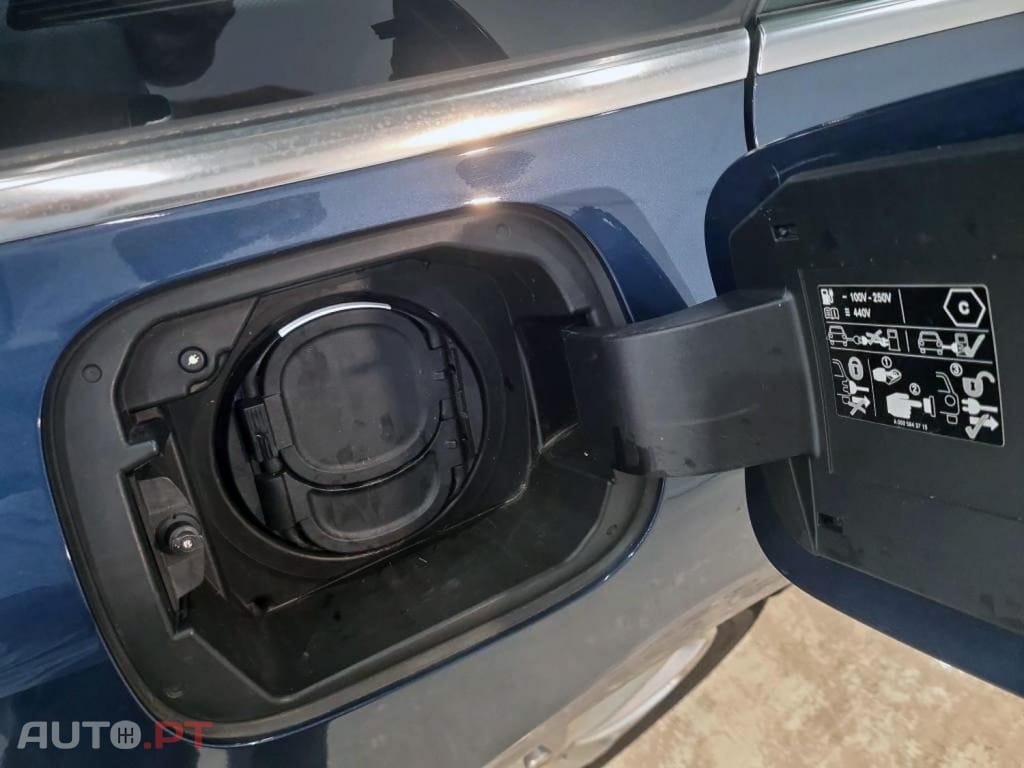 Mercedes-Benz CLA 250 e Shooting Brake Style Plus