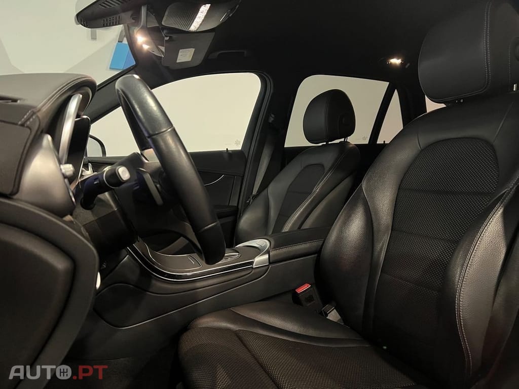 Mercedes-Benz GLC 300 de 4Matic 9G-TRONIC Exclusive