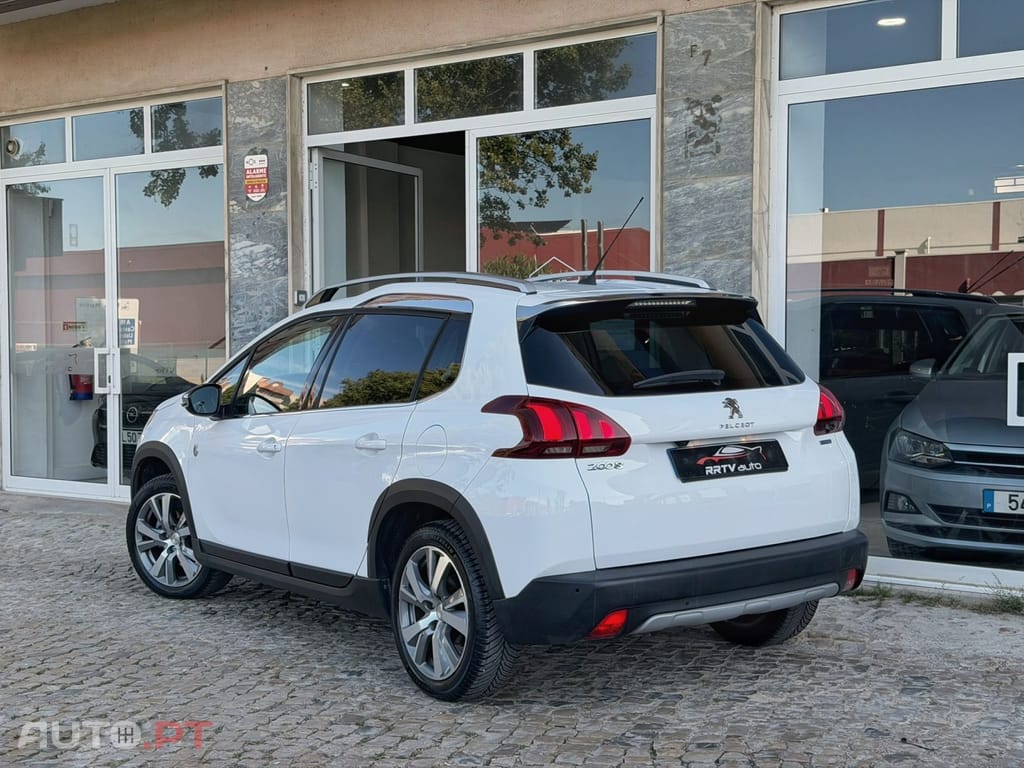 Peugeot 2008 1.2 PureTech Crossway EAT6