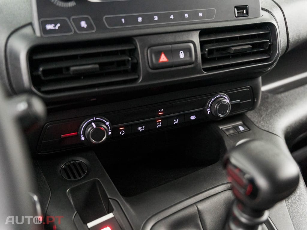 Peugeot Partner 1.5 BlueHDi Pro Standard