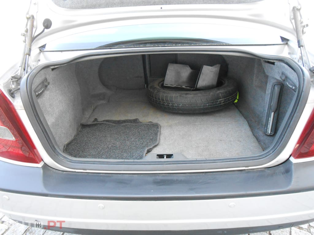 Volvo S80 2.0 T - GPL
