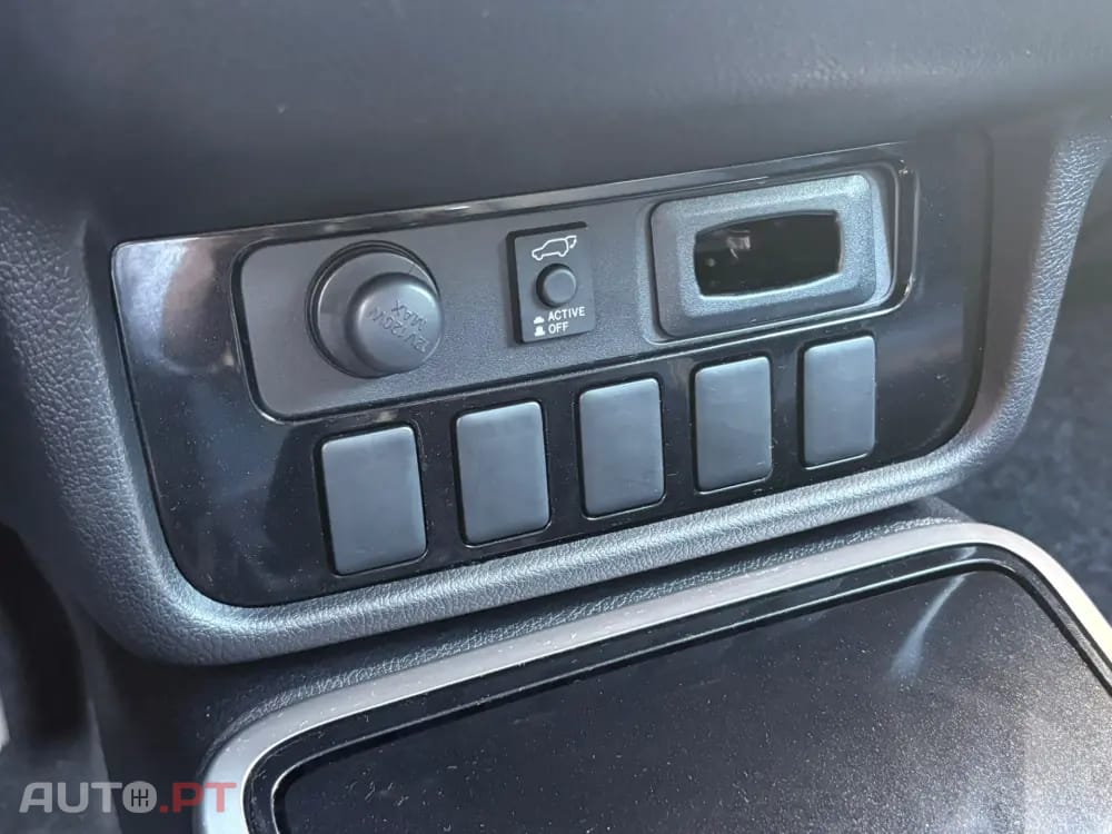 Mitsubishi Outlander 2.2 DI-D Instyle Navi