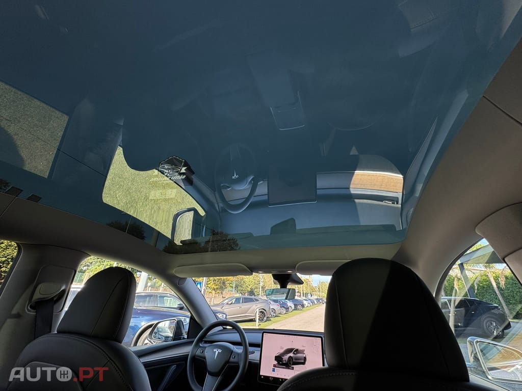 Tesla Model Y Long Range Tração Integral