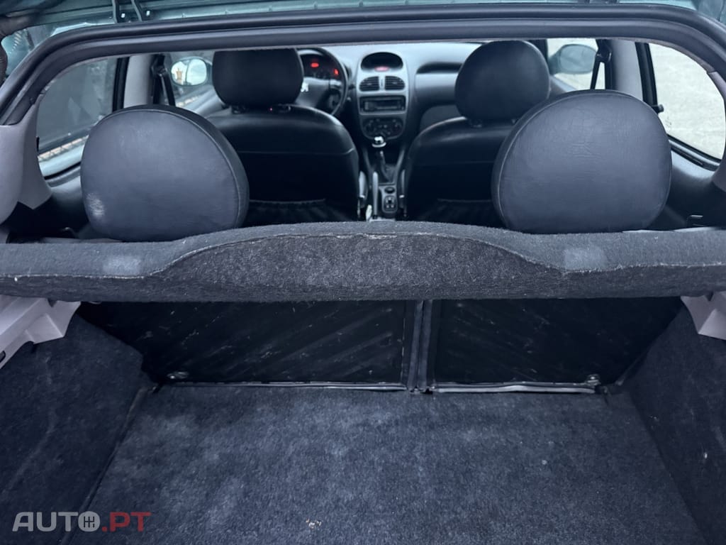 Peugeot 206 1.4 16V XS