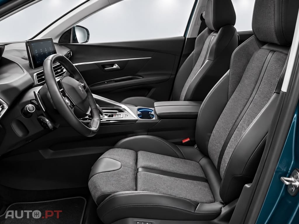 Peugeot 5008 1.2 PureTech Allure EAT8