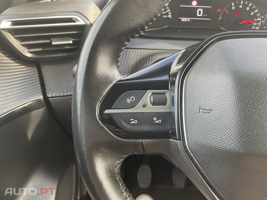 Peugeot 208 1.2 PureTech Active