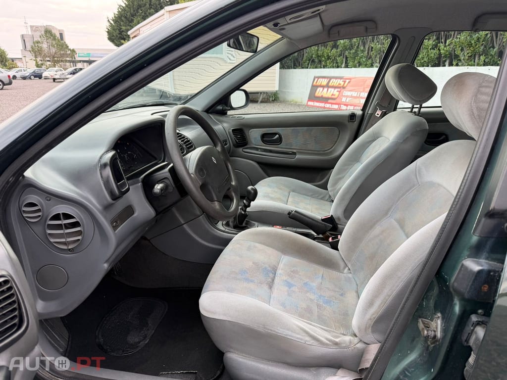 Renault Laguna 2.2 D