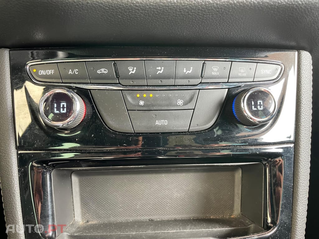 Opel Astra Sports Tourer 1.2 T Elegance