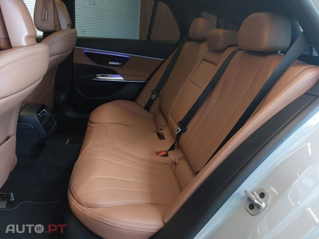 Mercedes-Benz E 300 e AMG Line