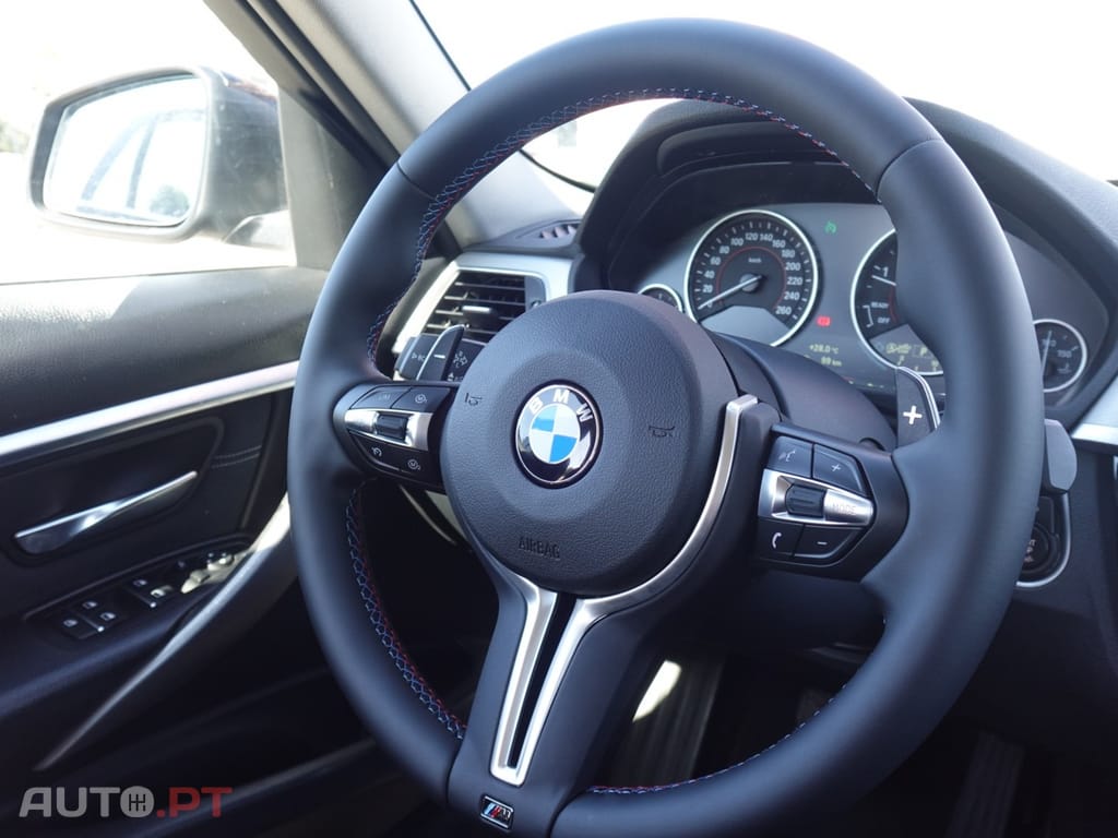 BMW 318 d Line Sport Auto