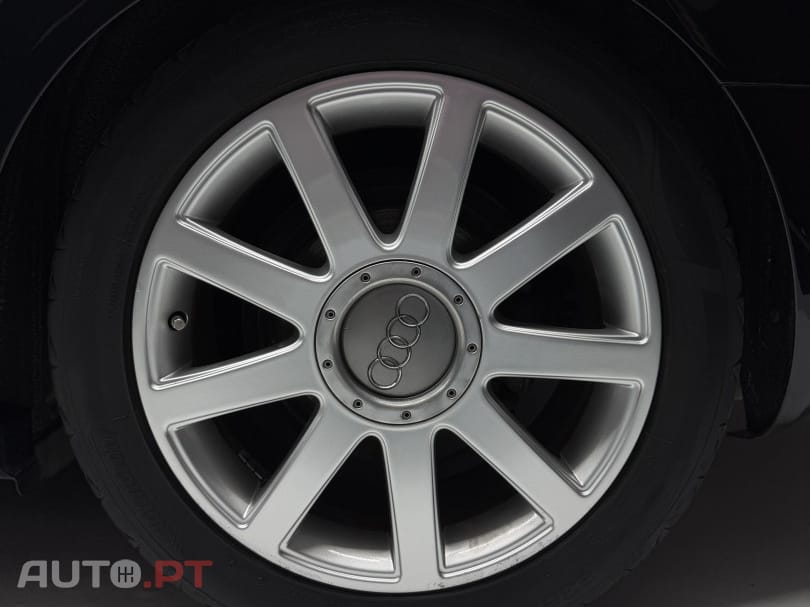 Audi A4 Avant 2.0 TDI S-line