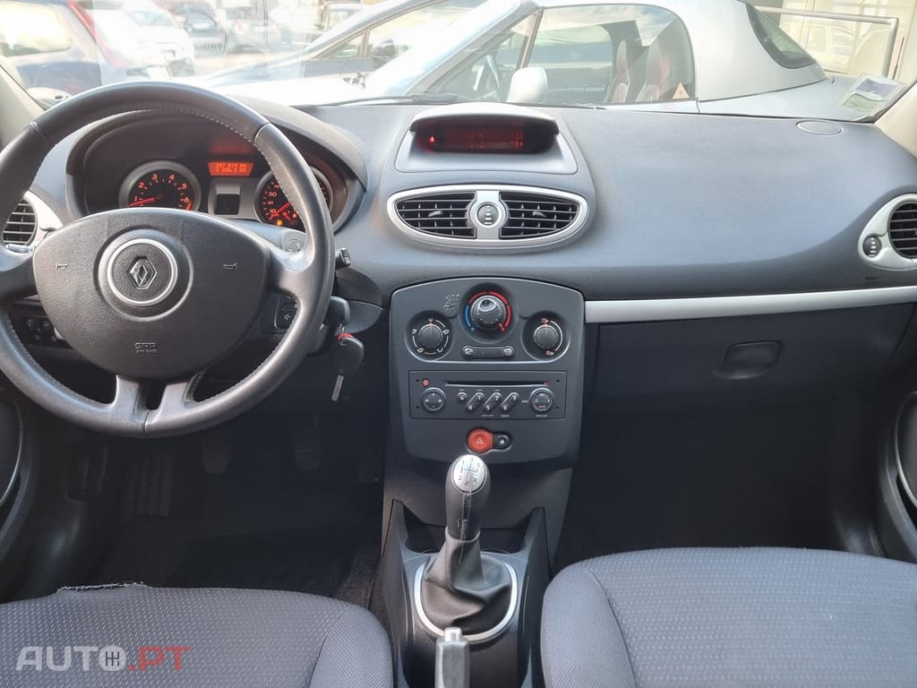 Renault Clio 1.2 16V Confort