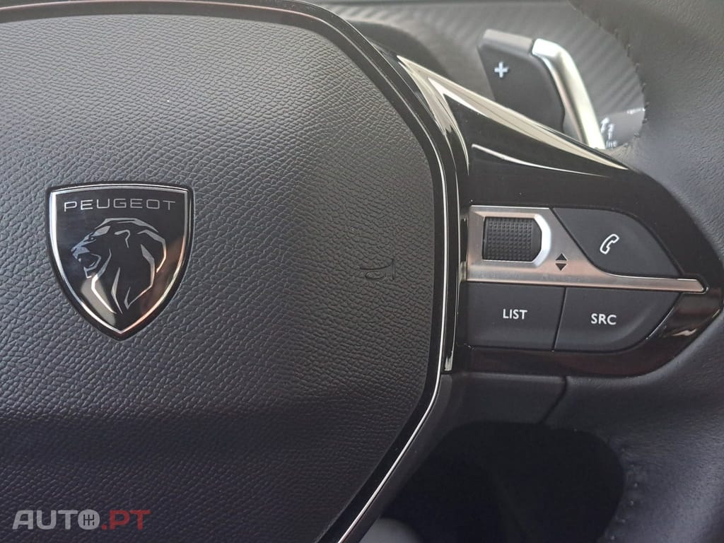 Peugeot 208 1.2 Hybrid Allure e-DCS6