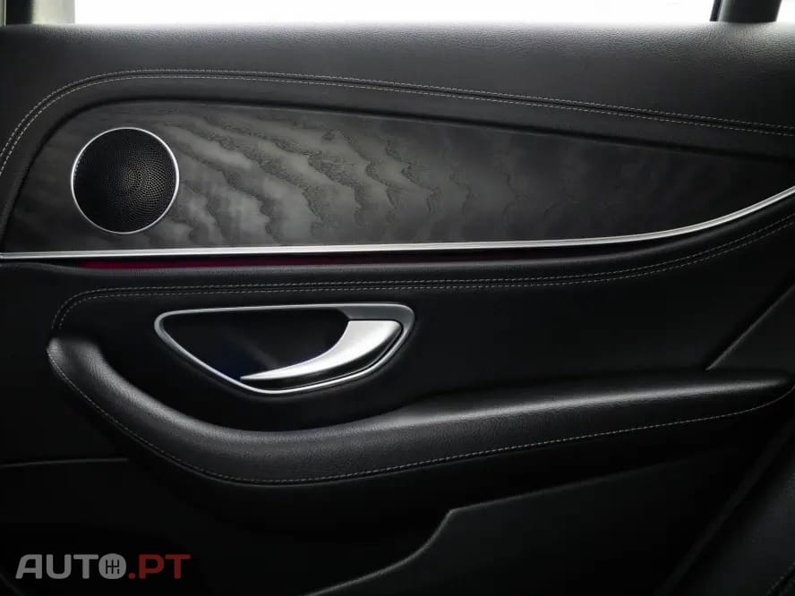 Mercedes-Benz E 300 300de 9G-Tronic AMG Line