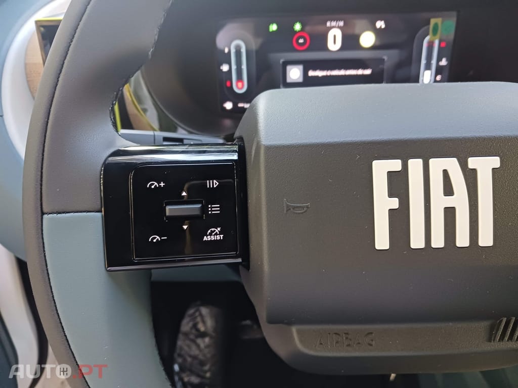 Fiat Grande Panda 1.2 Hybrid La Prima eDCT