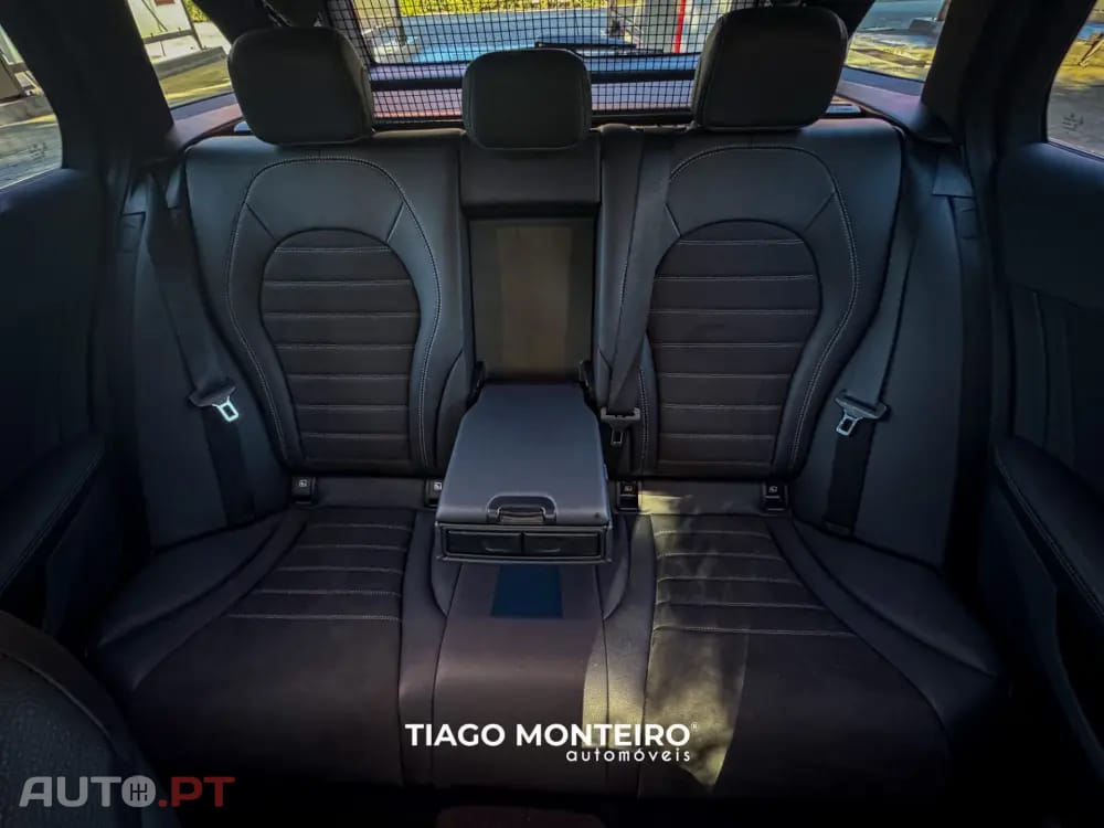 Mercedes-Benz C 300 de T 9G-TRONIC AMG Line PACK NIGHT