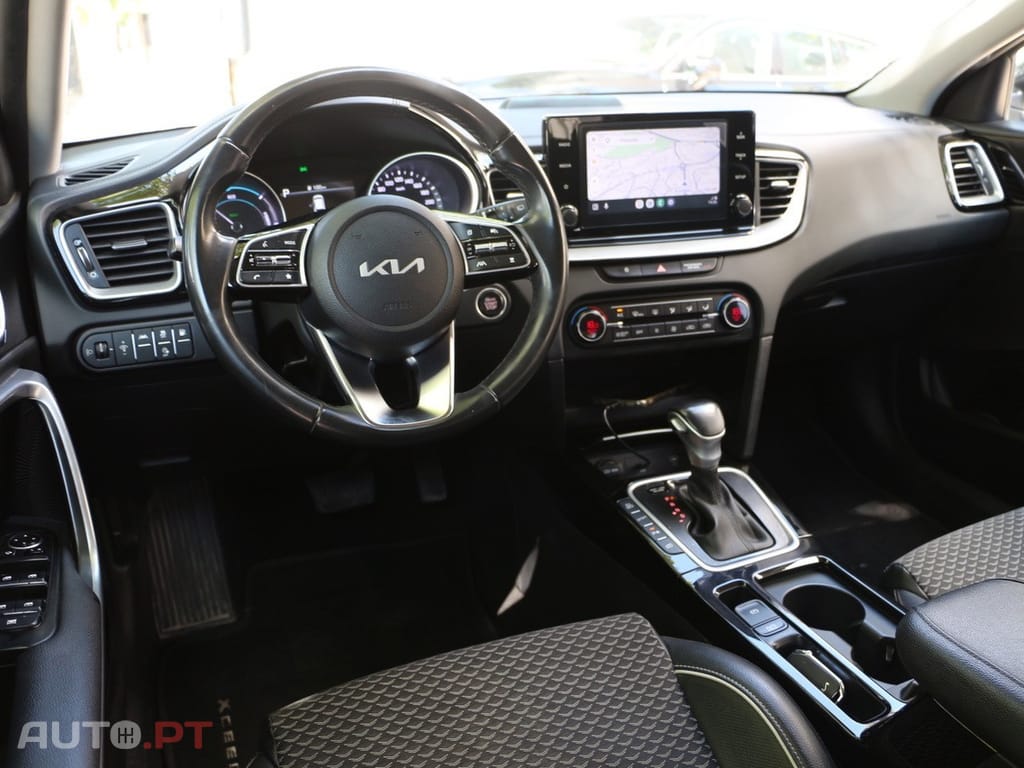 Kia Ceed SW 1.6 GDi PHEV Tech 6DCT