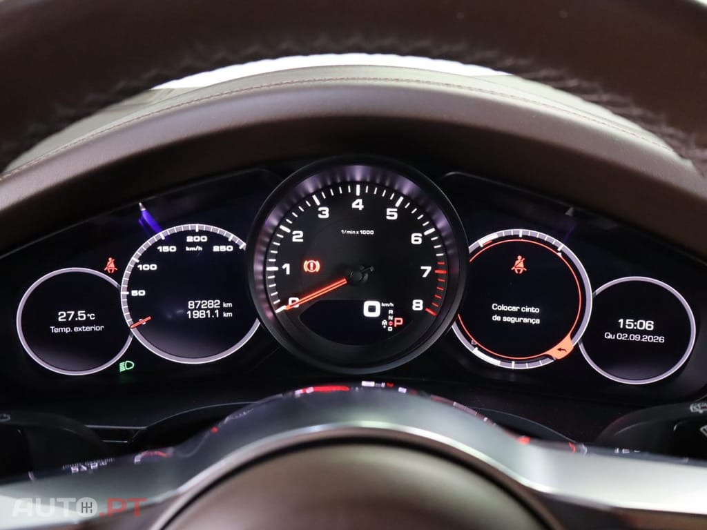 Porsche Cayenne 3.0 Dakar 84