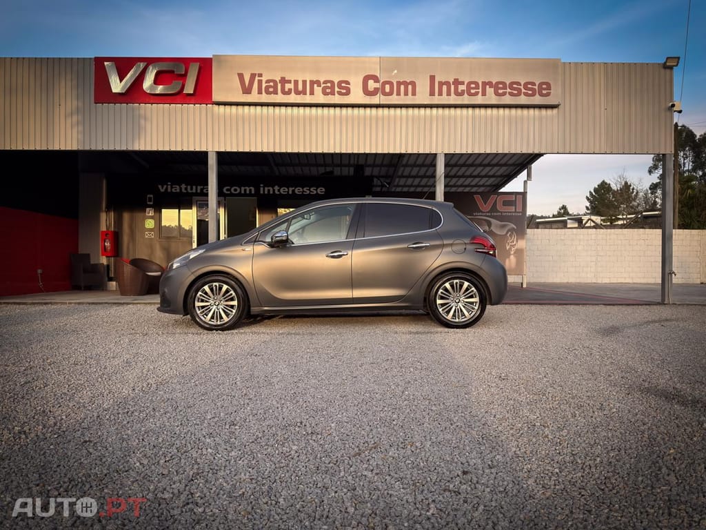 Peugeot 208 1.2 PURETECH
